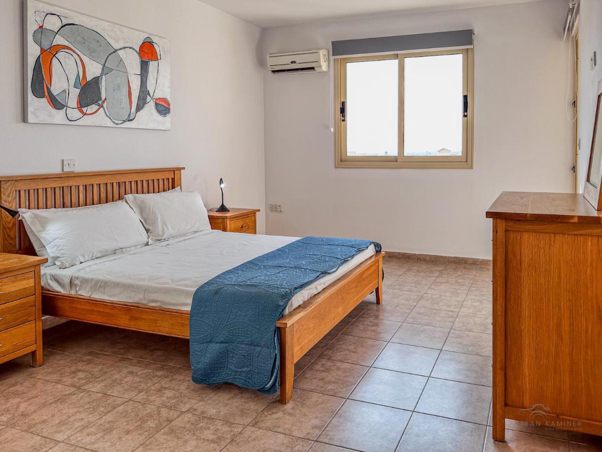 Royal Seacrest Crown-Jewel, 2B, Pools, Sea, Center Apartment Paphos Luaran gambar