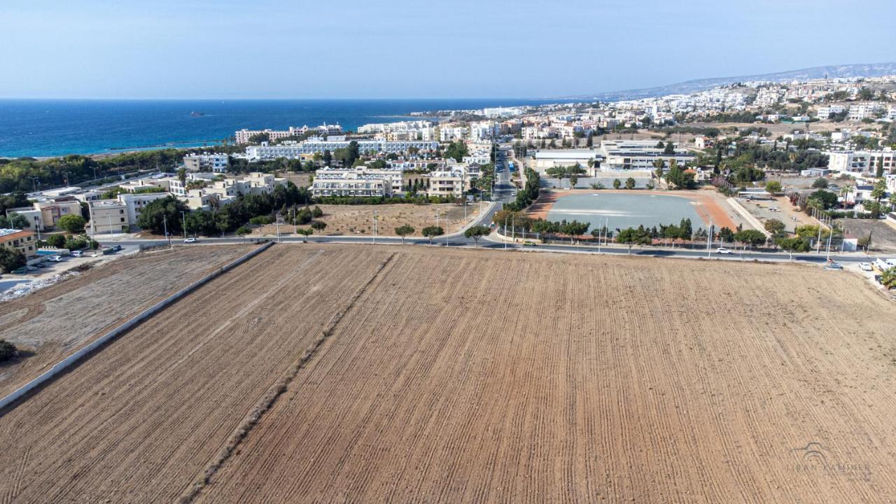 Royal Seacrest Crown-Jewel, 2B, Pools, Sea, Center Apartment Paphos Luaran gambar